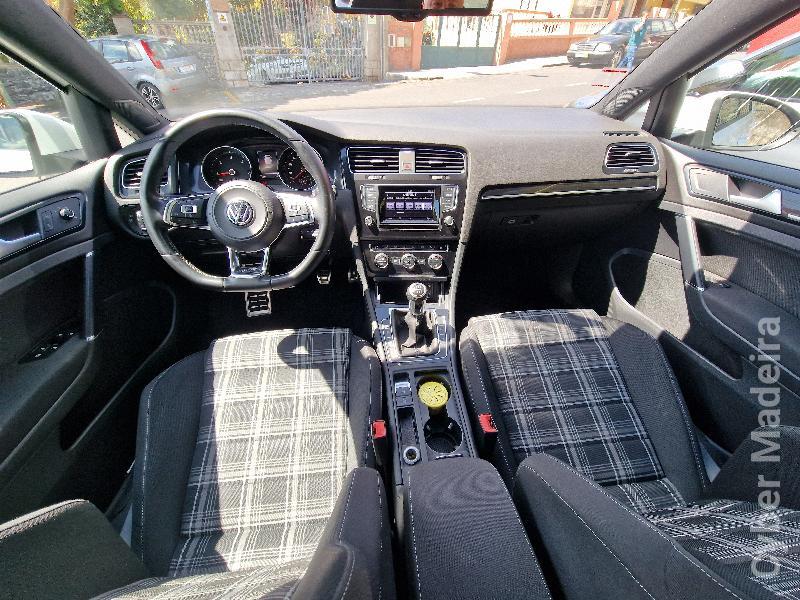 VOLKSWAGEN GOLF GTD 2.0 TDI 184cv Gasóleo