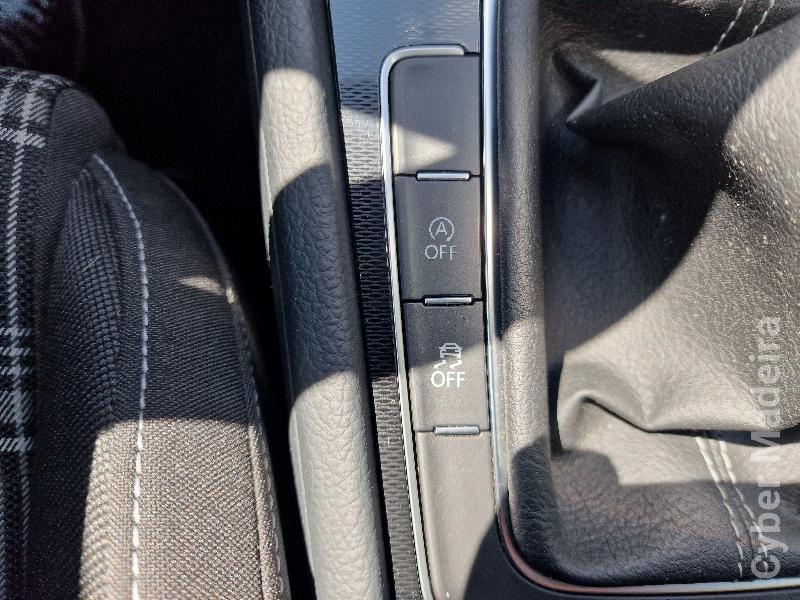 VOLKSWAGEN GOLF GTD 2.0 TDI 184cv Gasóleo