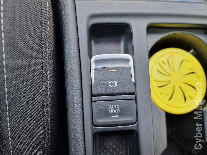 VOLKSWAGEN GOLF GTD 2.0 TDI 184cv Gasóleo