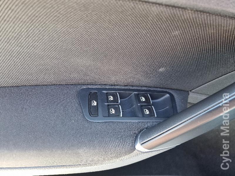 VOLKSWAGEN GOLF GTD 2.0 TDI 184cv Gasóleo