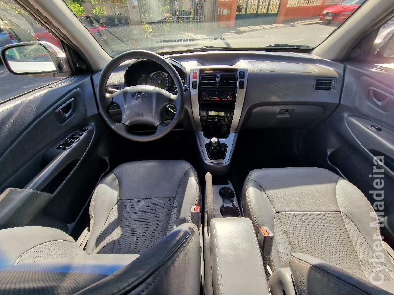 HYUNDAI TUCSON 2.0 CRDI STYLE 4WD 112CV Gasóleo