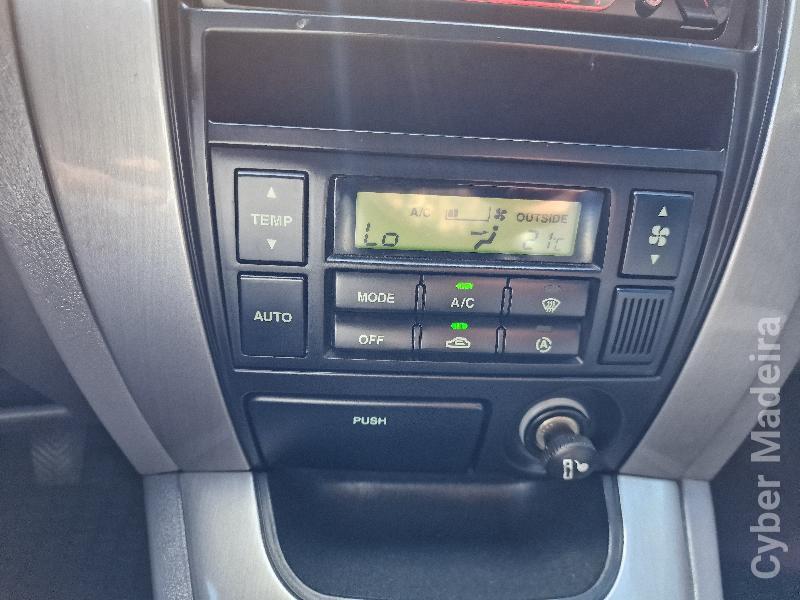 HYUNDAI TUCSON 2.0 CRDI STYLE 4WD 112CV Gasóleo
