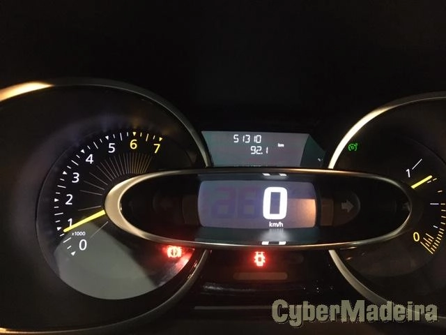 RENAULT CLIO 0.9 TCe Nigth & Day Gasolina