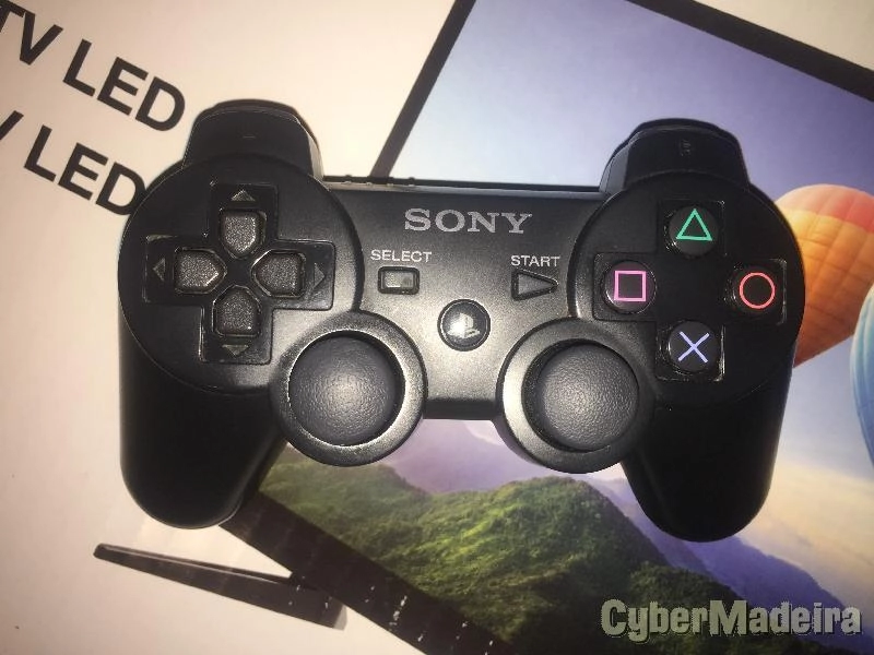 Ps3com jogos e acessórios