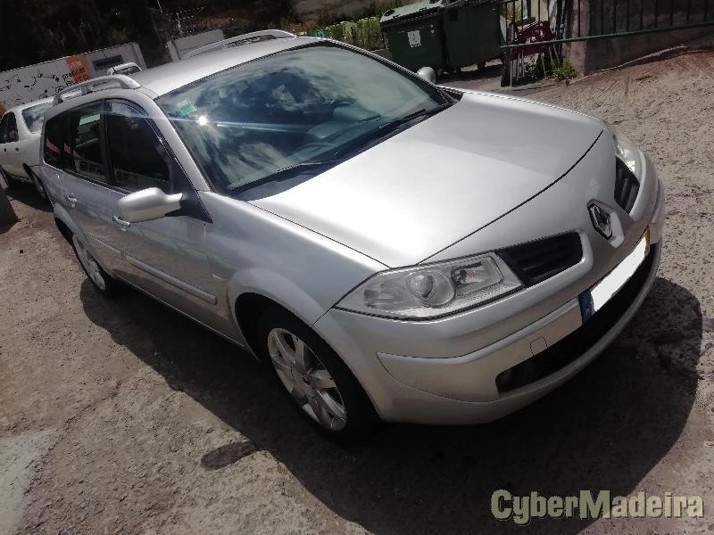 RENAULT MEGANE 1.5dci 105cv break 142/mes Gasóleo