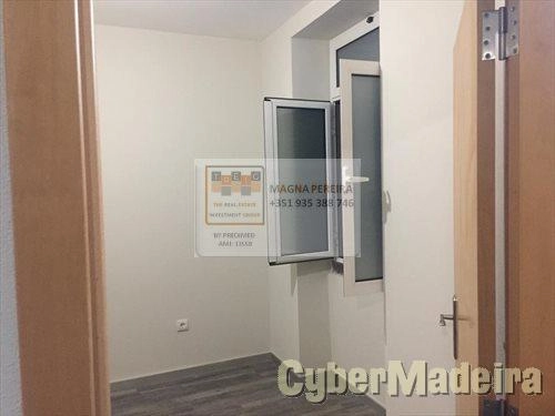 Moradia T2 para Venda Santa Maria Maior, Conde Carvalhal