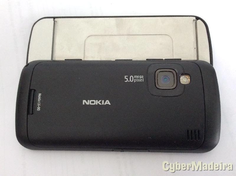 Telemóvel Nokia C6-00