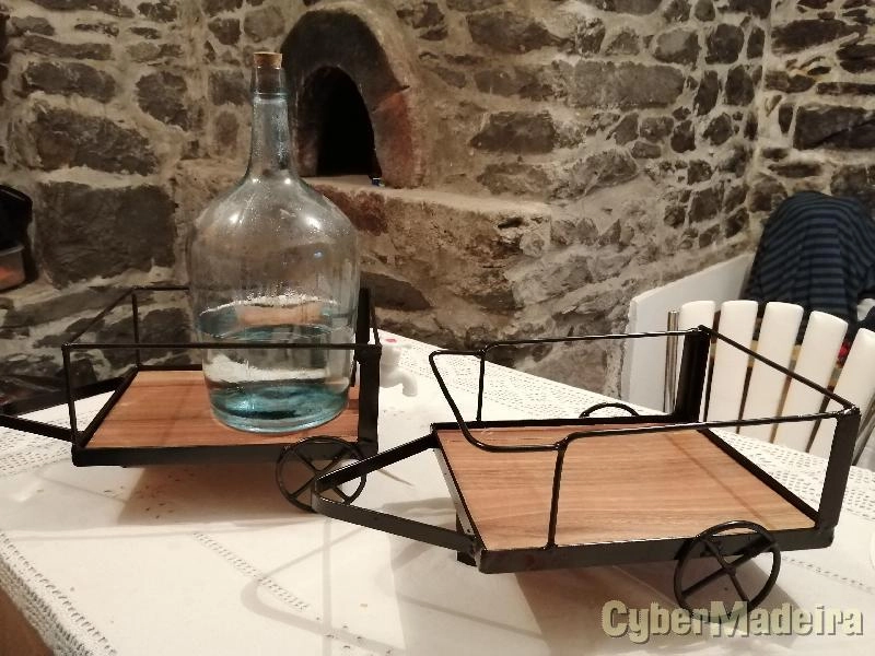 Garrafão e carrosa