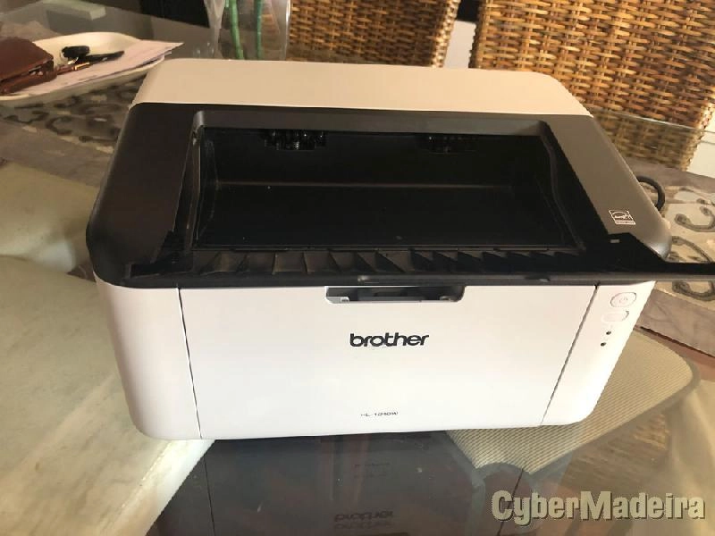 Oferta Imperdível! Impressora Brother Compacta Laser Monocromática com Wi-Fi - 45€ (Negociável)! ️** 
