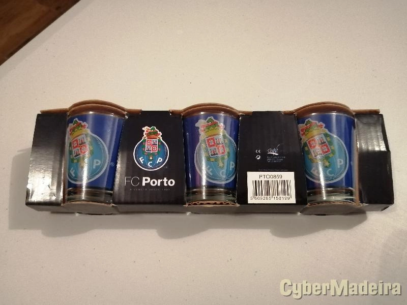 3Copos de chote do porto