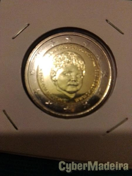 moedas 2?https://www.facebook.com/MoedasIlhadamadeiracomemorativas/photos/?ref=page_internal