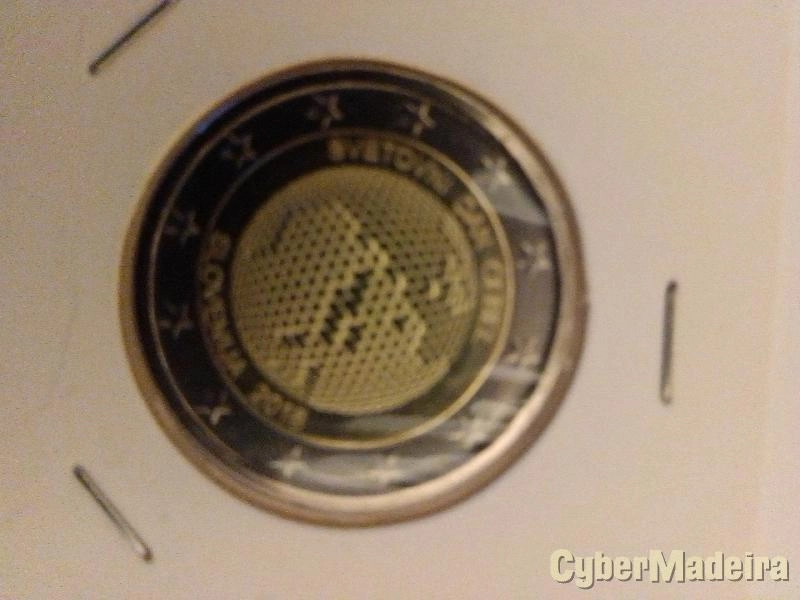 moedas 2?https://www.facebook.com/MoedasIlhadamadeiracomemorativas/photos/?ref=page_internal