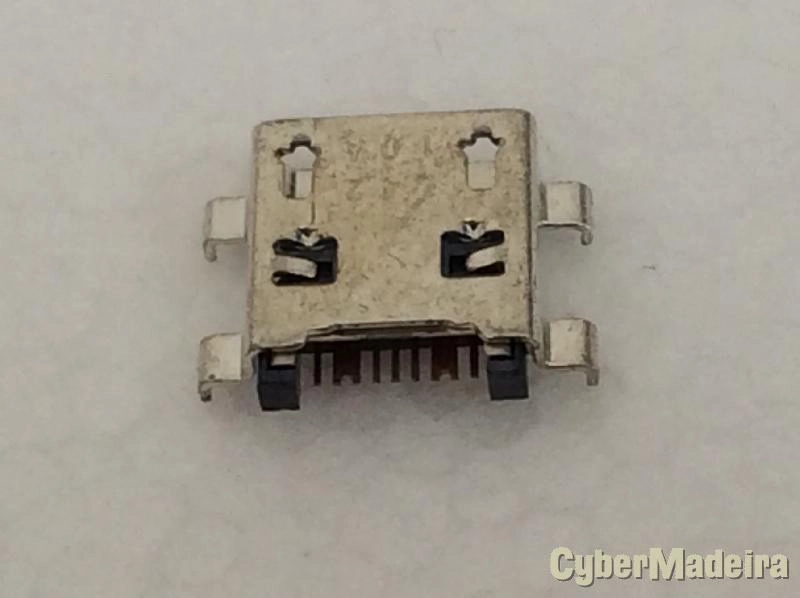 Ficha micro usb telemovel samsung GT-I9190 , GT-I9192 , GT-I9195 , GT-I9197 , SGH-T399