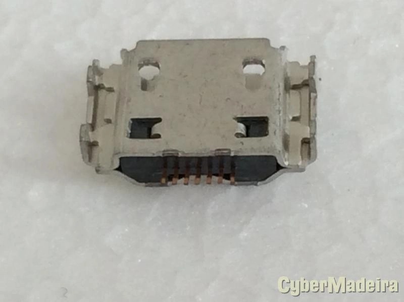 Ficha micro usb para telemoveis  samsung I8910 I9000 I9003 I9008 S800 S5630 S5660 S5690 T959