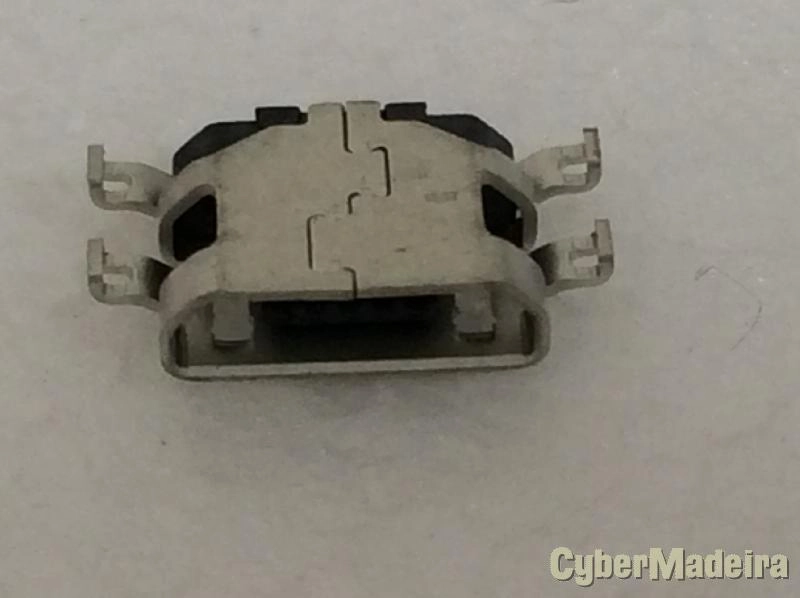 Conector de carga telemóvel Nokia Lumia 535