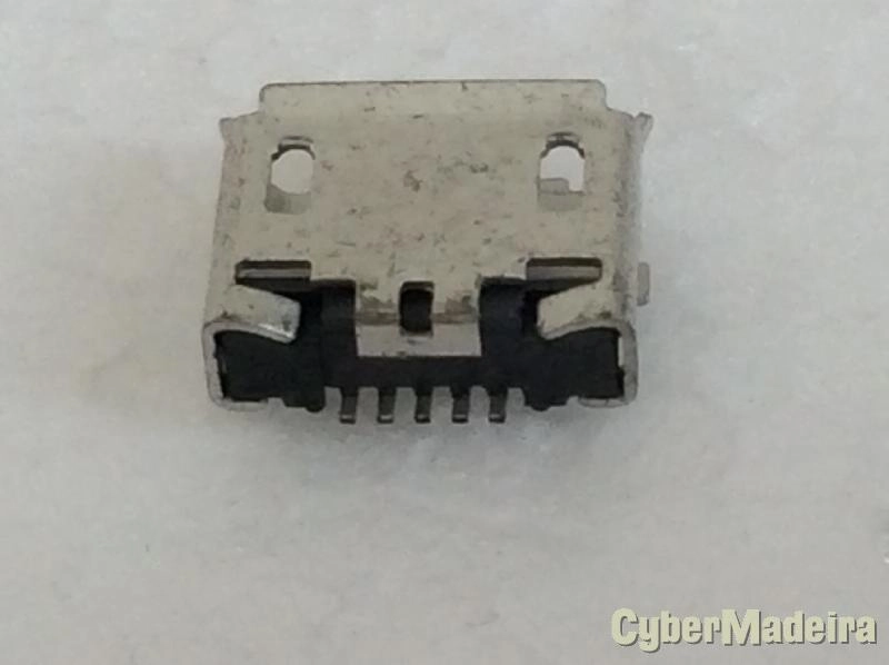 Ficha micro usb Sony E10 , U8 , X10 , etc