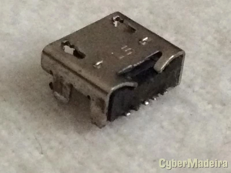 Ficha micro usb telemovel lg E400 E610 E960 P700 P705 P710 P760 P768 P769 P880