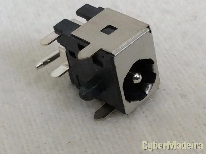 Ficha alimentação computador portatil