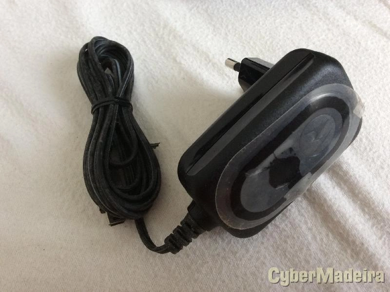 Carregador original motorola ficha mini usb  5V 550MAH