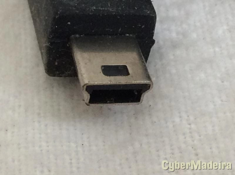 Carregador original motorola ficha mini usb  5V 550MAH