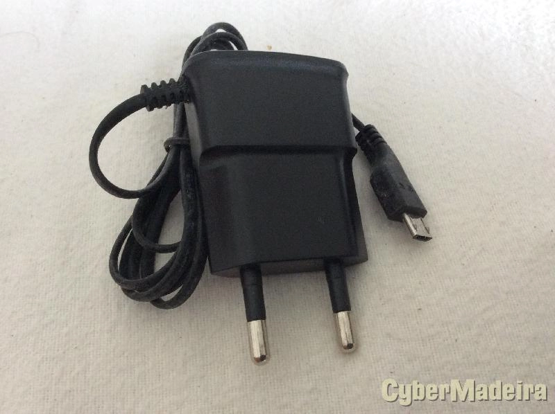 Carregador Samsung ETAOU10EBE  5V 700mAh