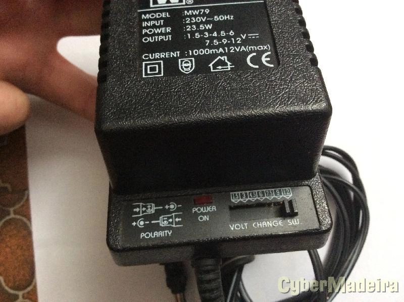 Transformador regulável MW79 3-12V 1000mA