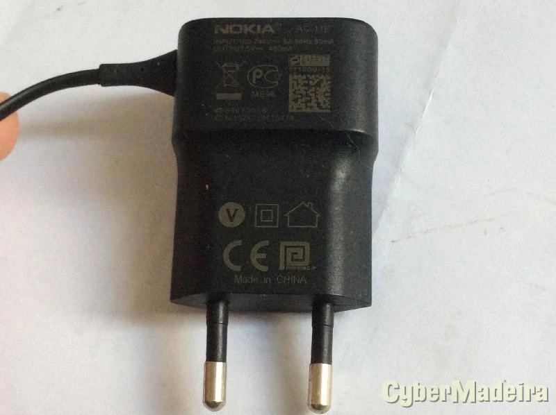 Carregador Nokia AC-11E ponta fina