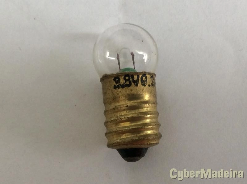 Lampada filamento E10 3,8V 0,3A
