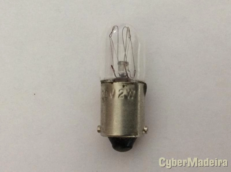 Lampada filamento baioneta BA9S 220V 2W