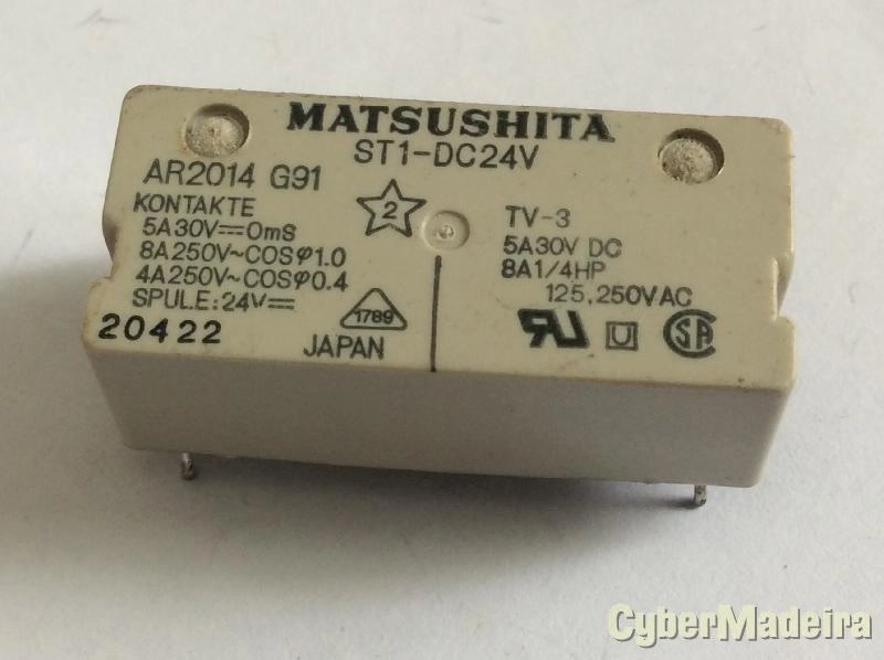 Relê Matsushita ST1-DC24V