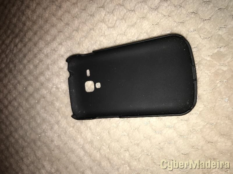 CAPA IPHONE 7 + CAPA SAMSUNG GALAXY MINI