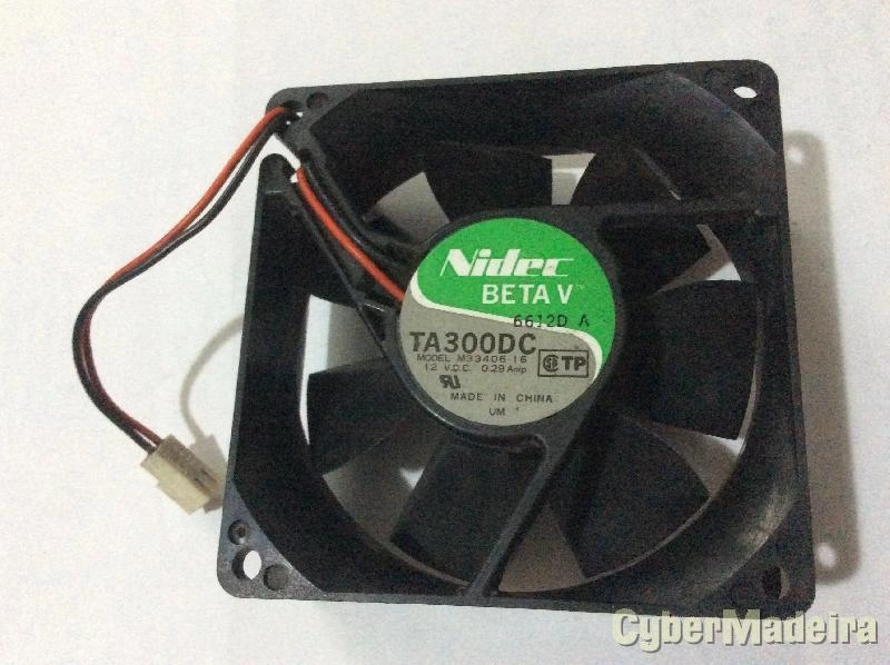 Ventoinha Nidec Beta V TA300DC 8x8x2,5cm 12V 0,29A