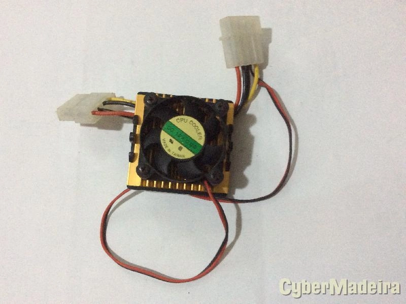 Ventoinha CPU COOLER 4x4x1cm 12V 0,9W