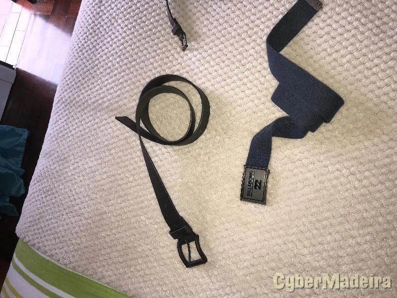 Cintos (ZARA; Pull&Bear) e Cachecóis (ZARA)