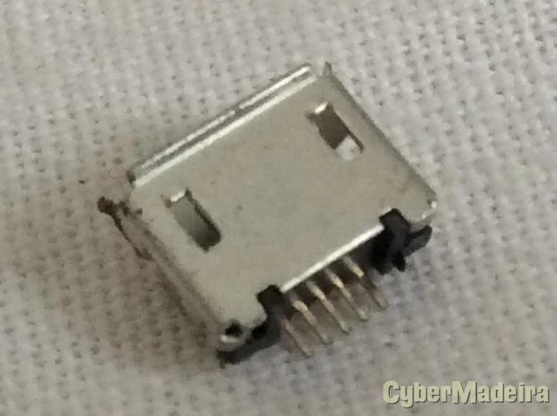 Ficha micro usb telemóvel , Tablet , etc