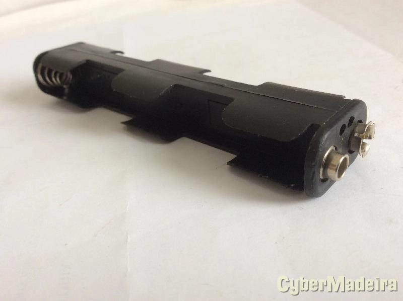 Suporte retangular 4 pilhas aa R6 com clip