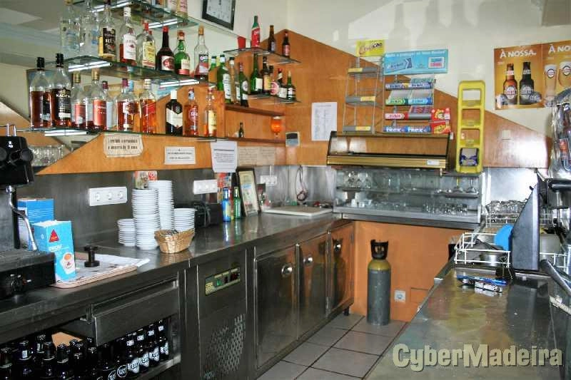 Negocios T1 para Venda São Pedro, Achada