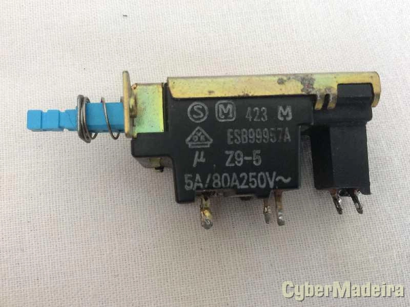Interruptor bipolar 5A 250VAC  ESB99957A