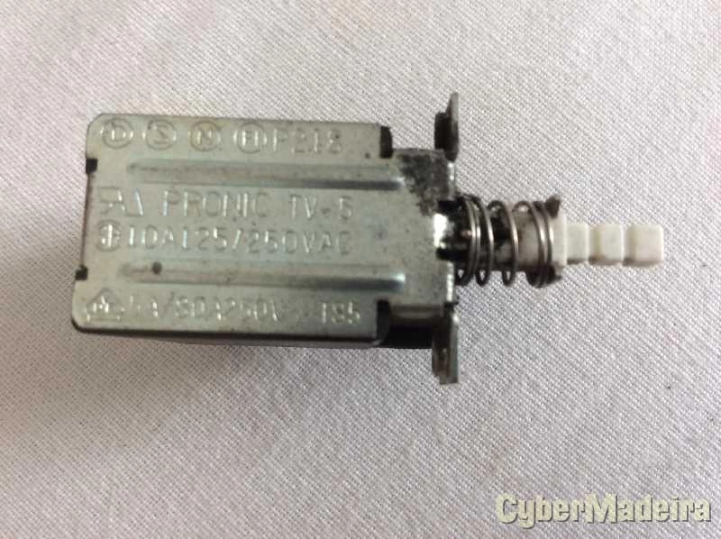 Interruptor bipolar Pronic P218 5A 250VAC