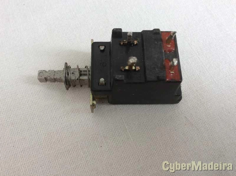 Interruptor bipolar ESB99832V  5A 250V