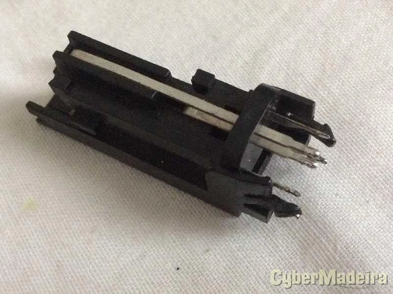 Ficha dupla ponto traço vertical para PCB