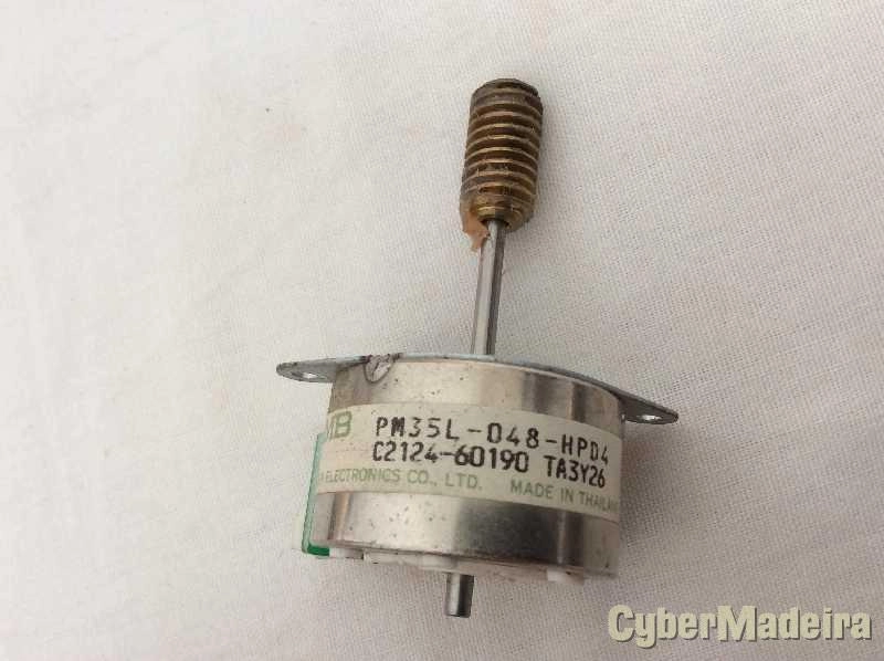 Motor de passo NMB PM35L-048-HPD4