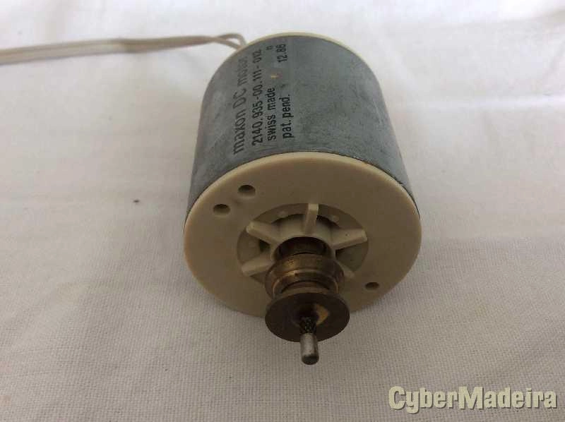 Motor Maxon DC motor  2140.935 - 00. 111 - 012