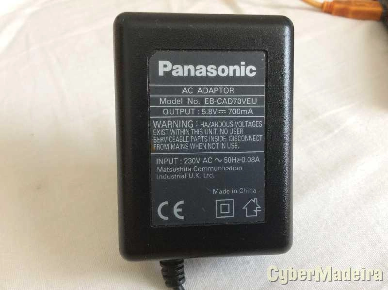 Carregador Panasonic EB-CAD70VEU