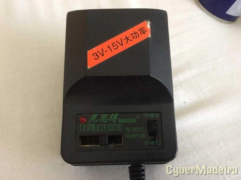 Transformador regulável 3-15V 600-800mA