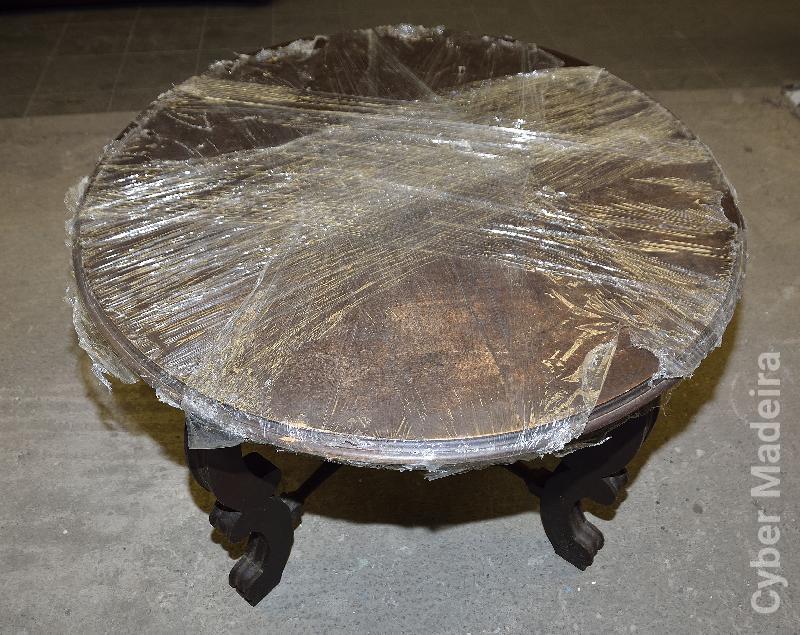 Mesa de mogno antiga grande - p/sala - salão