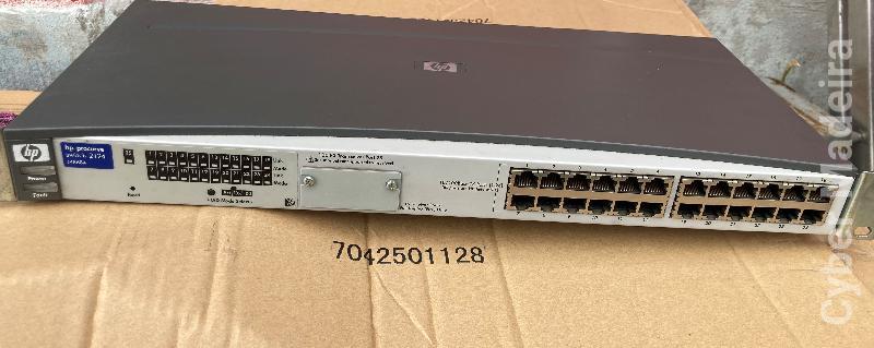 Switch HP Procurve 2124 J4868A 24 portas