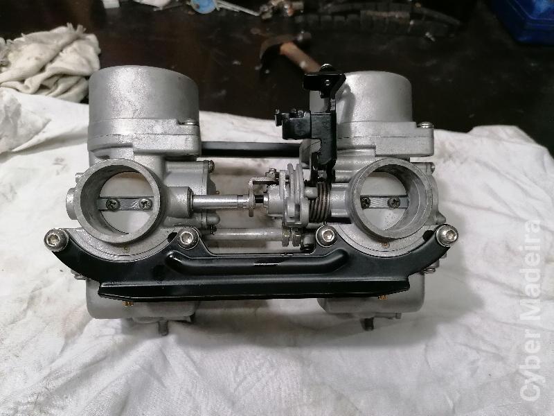Conjunto carburadores Honda CB 250 N ano 1980