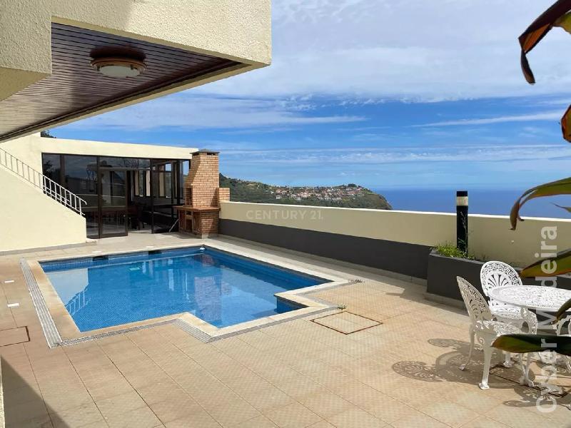 Moradia T4 para Venda Arco da Calheta, Cales e Chade