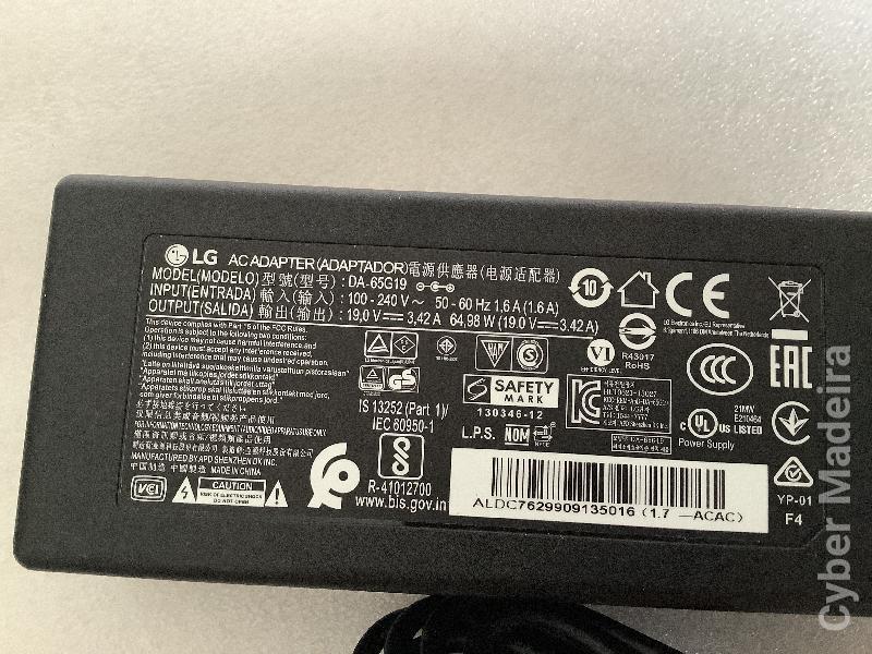 Carregador original LG  DA-65G19